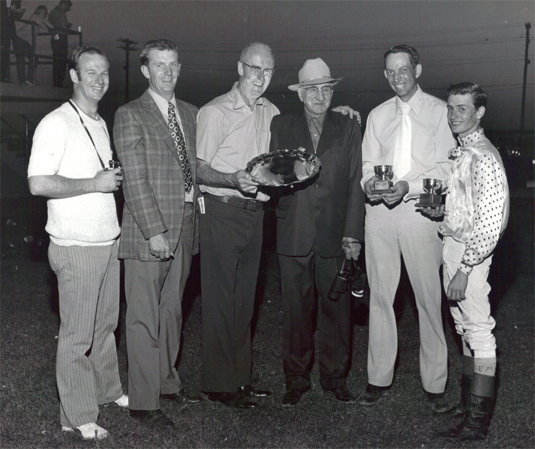 L to R, Wayne, Barry & Bob Anderson, Bob Ramsay, Clayton Gray and Larry Wiseman after winning the 1972 Speers with Doc Kope.