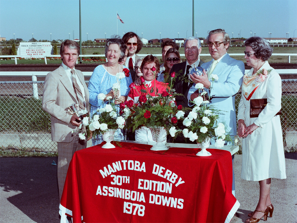 Future Hall of Famers pose with trophies after winning the 1978 Manitoba Derby.