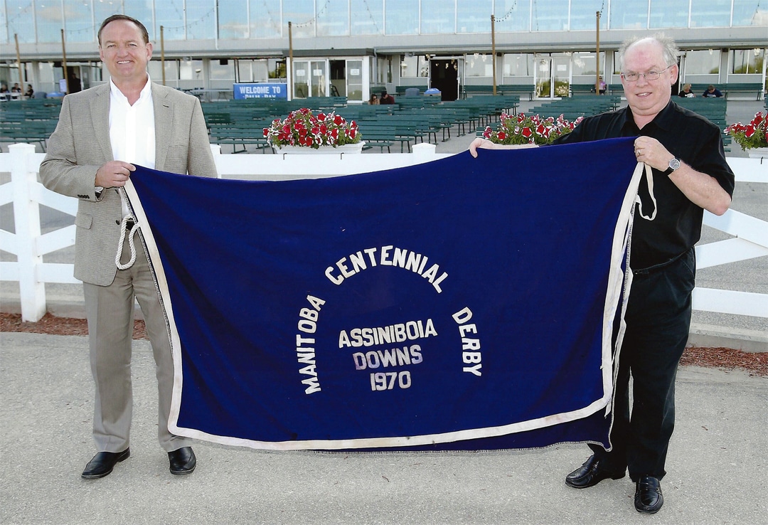 ASD CEO Darren Dunn and Track Historian Bob Gates with the 1970 Derby Blanket.